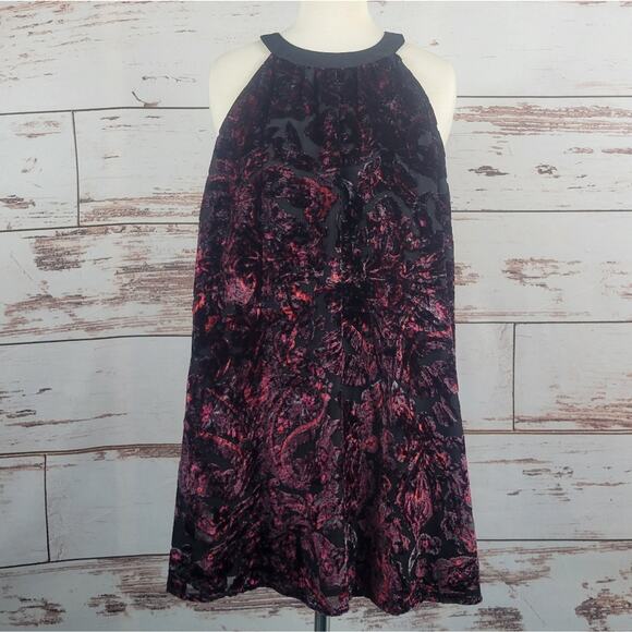 Torrid Halter Burnout Velvet Paisley Tunic Tank Red Black Size 1 - Picture 1 of 8
